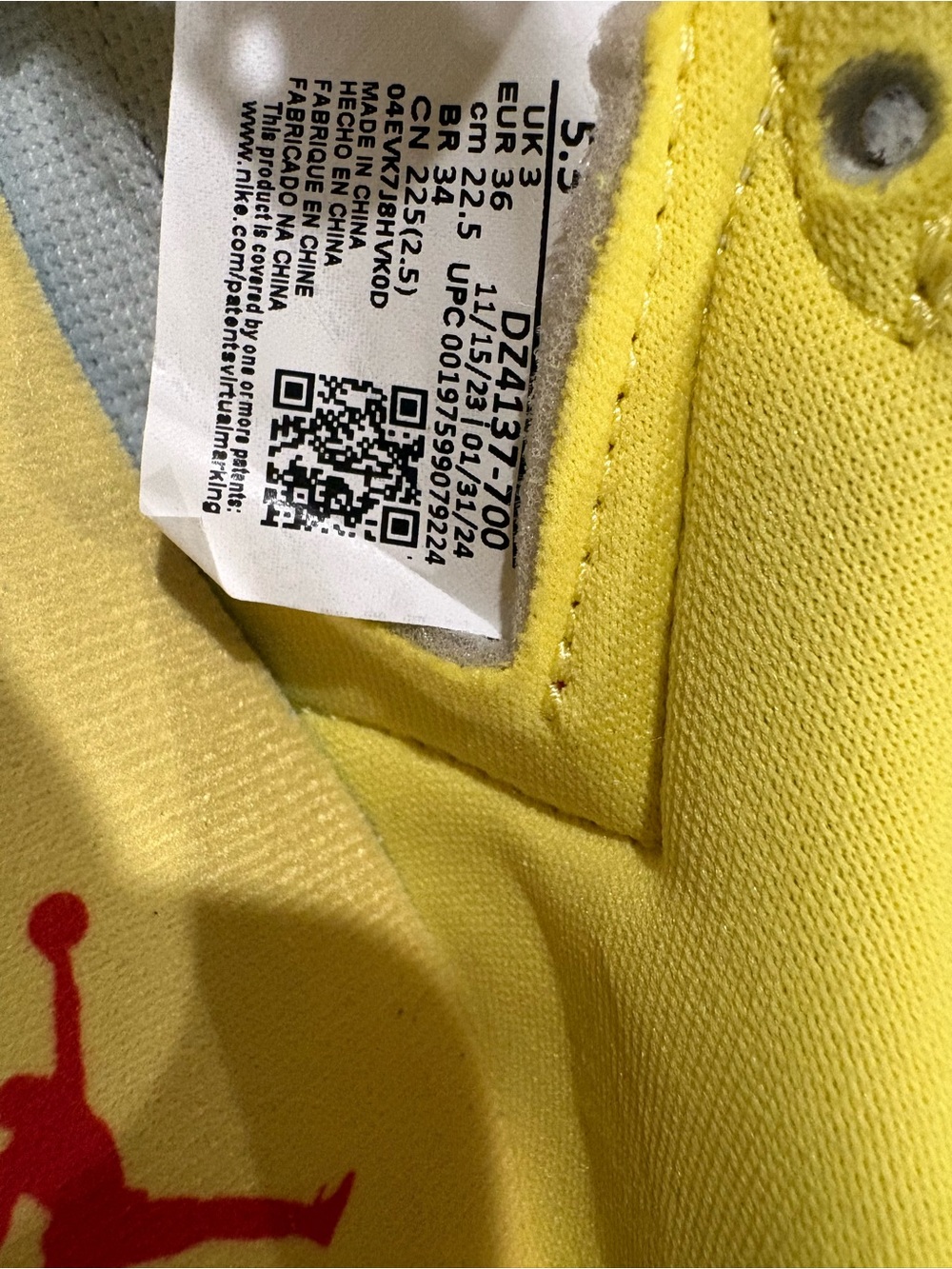 Travis Scott Jordan 1 Low Canary Yellow Blue DZ4137-700 Women 5.5 - Picture 9 of 11